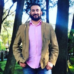 Meet your Posher, Victor